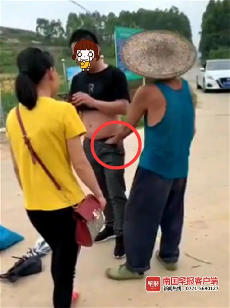 DƬ